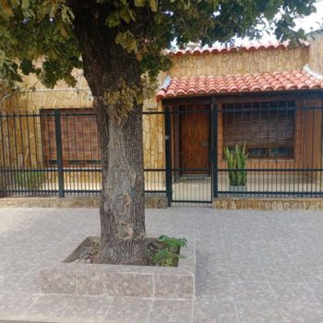 Alquiler Casa 4 Ambientes - Villa de Mayo, Malvinas Argentinas