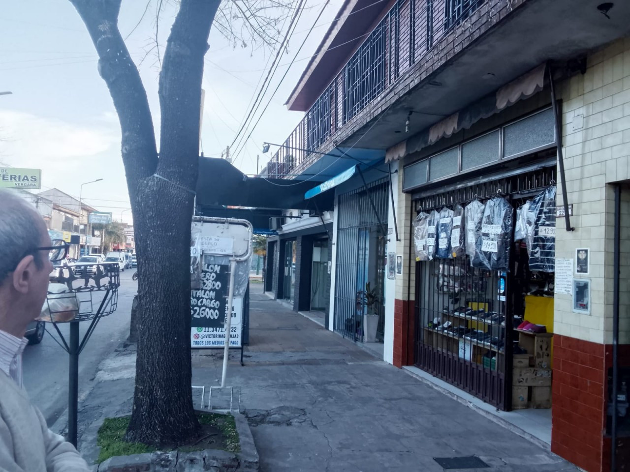 Departamento 6 ambientes en Alquiler – Castelar