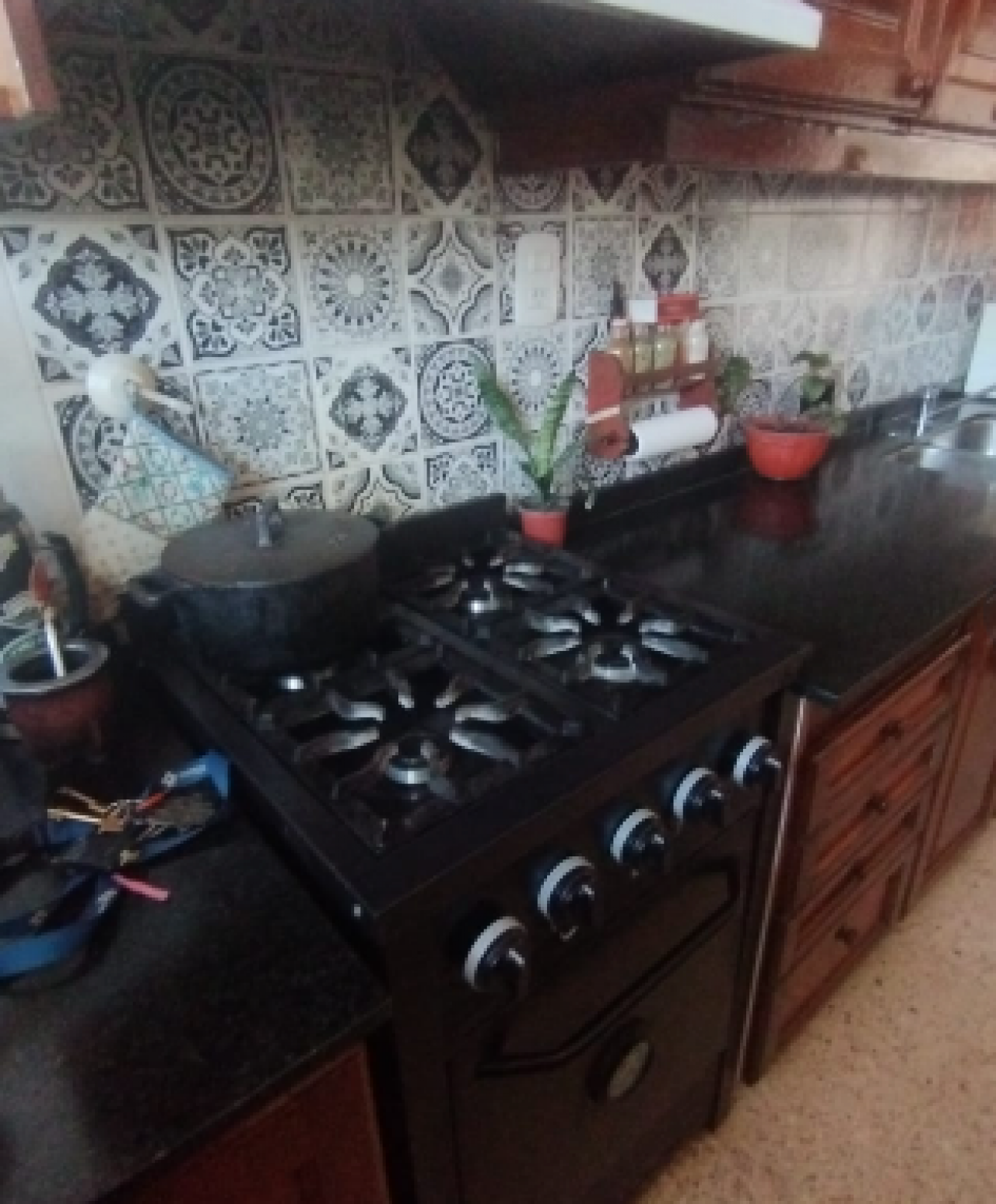 Casa 4 Ambientes con Piscina, Quincho y Gran Parque en Alquiler – San Miguel