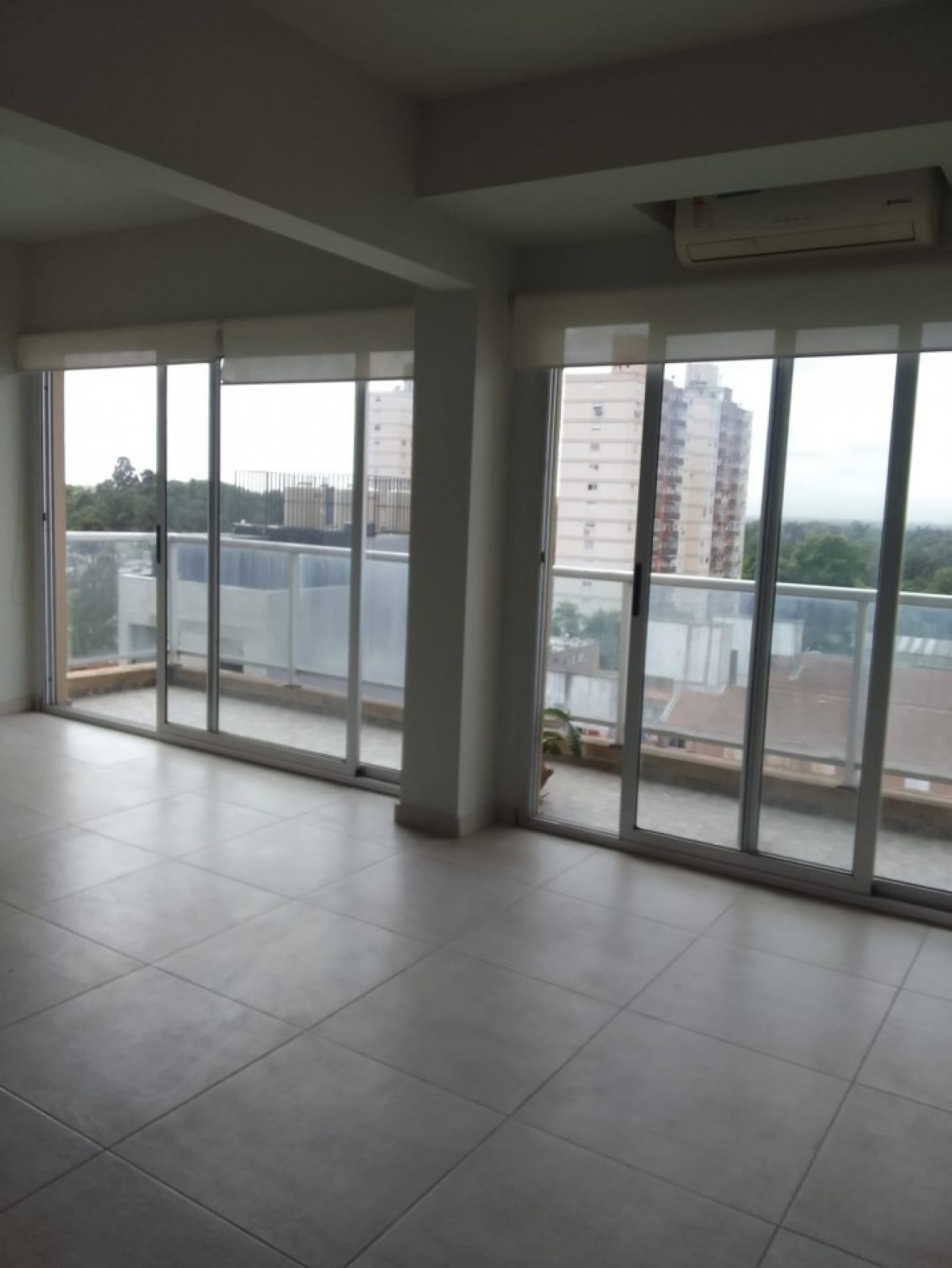 ALQUILER MONOAMBIENTE BALCON Y COCHERA MUÑIZ SAN MIGUEL